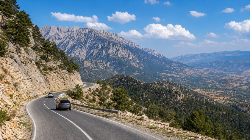 antalya merkezden elmali rotasi