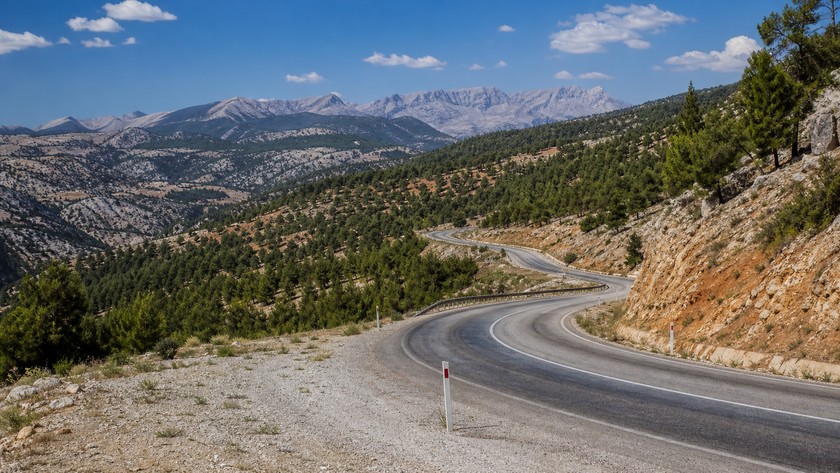 antalya merkezden korkuteli rotasi