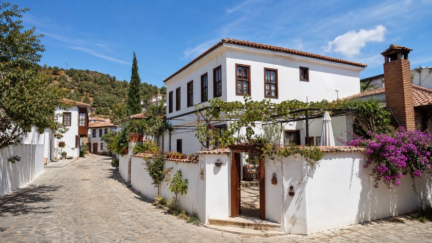 Kumluca Gezilecek Yerler: Adrasan, Olympos ve Suluada Rotası