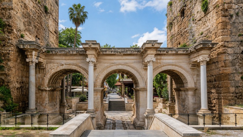 Antalya Hadrian Kapısı
