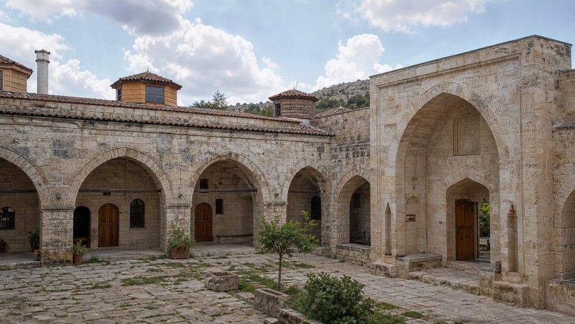 hamidoglu emir sinaneddin medresesi baglantisi