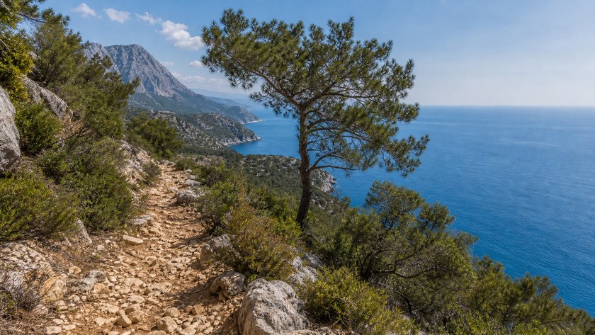 Kumluca Gezilecek Yerler: Adrasan, Olympos ve Suluada Rotası