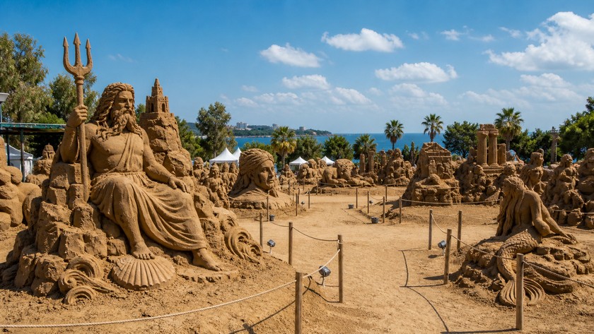 Sandland Antalya kum heykelleri