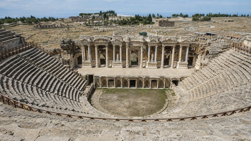 side antik tiyatrosu