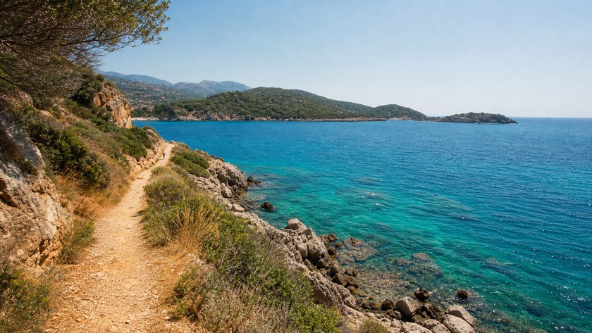 İnceboğaz Plajı çevresinde Kaş kıyı rotası