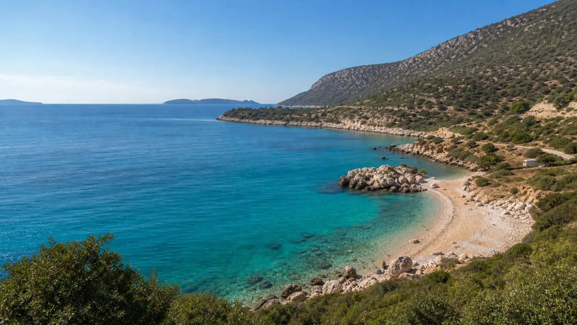 İnceboğaz Plajı Rehberi: Kaş'ta İki Deniz Arasında Kolay Deniz Molası
