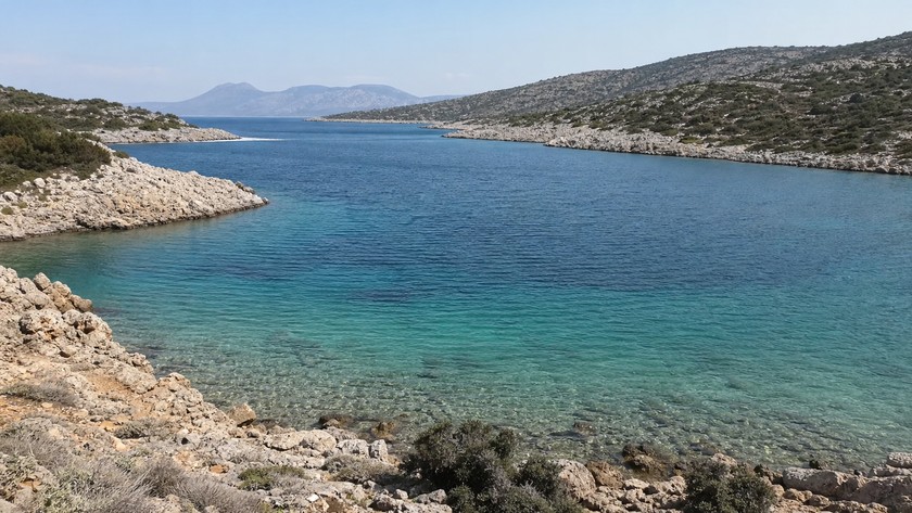 Aperlai'nin uzun ve dar liman koyu
