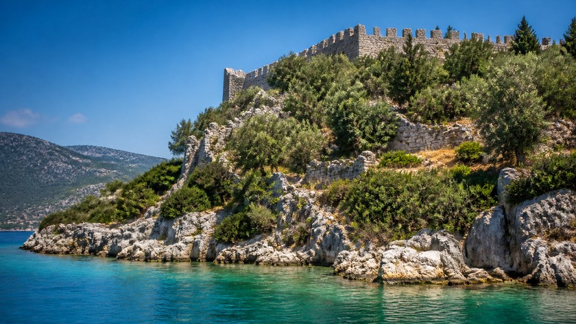 Simena Kalesi Rehberi: Kekova'da Tarih, Deniz ve Ulaşım Notları