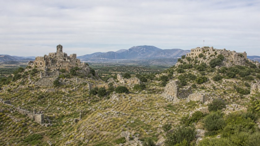 Xanthos Antik Kenti Rehberi: Kaş'ta Likya Başkenti ve Tarihî Kalıntılar