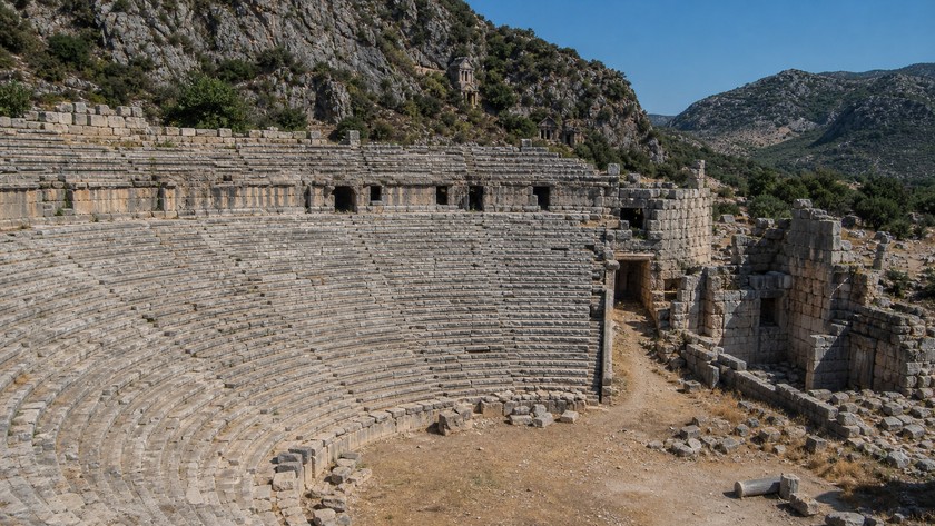 Xanthos Antik Kenti tiyatrosu ve taş mimarisi
