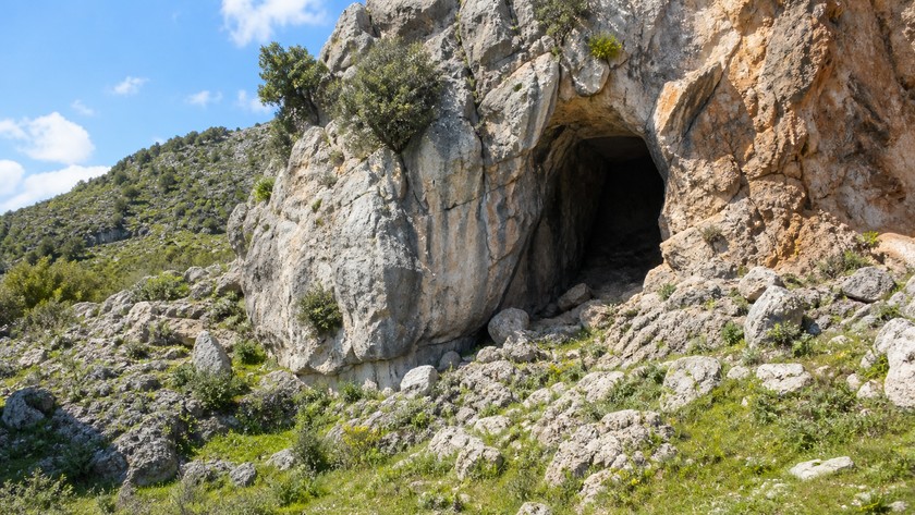 Zeytintaşı Mağarası çevresi kırsal yaklaşım yolu
