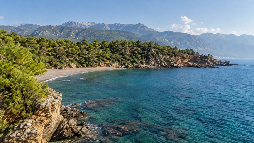 Kargıcak Koyu Rehberi: Alanya'da Sakin Kıyı, Deniz ve Ziyaret Notları